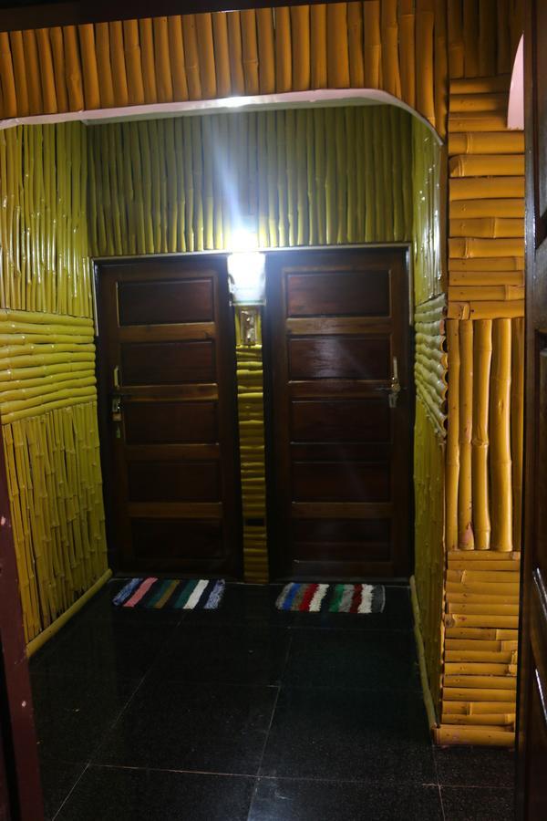 Mummy Bamboo House Hotel Varkala Buitenkant foto